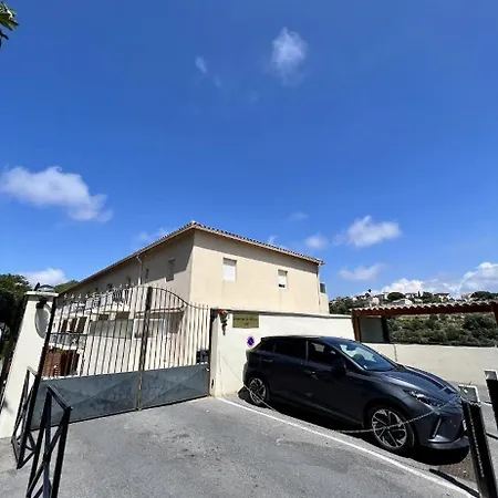 2 Pieces Fabron Apartamento Nice